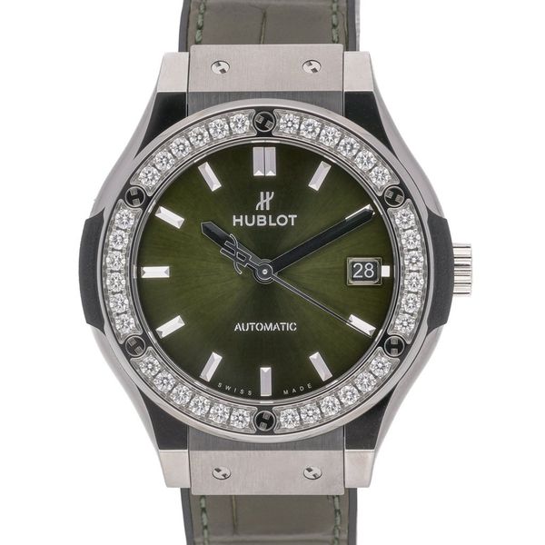 Hublot Classic Fusion 565.NX.8970.LR